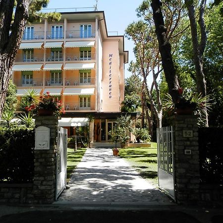 Hotel Mediterraneo Marina di Pietrasanta Bagian luar foto